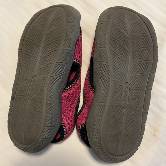 Croc water shoes - Picture 4 of 5